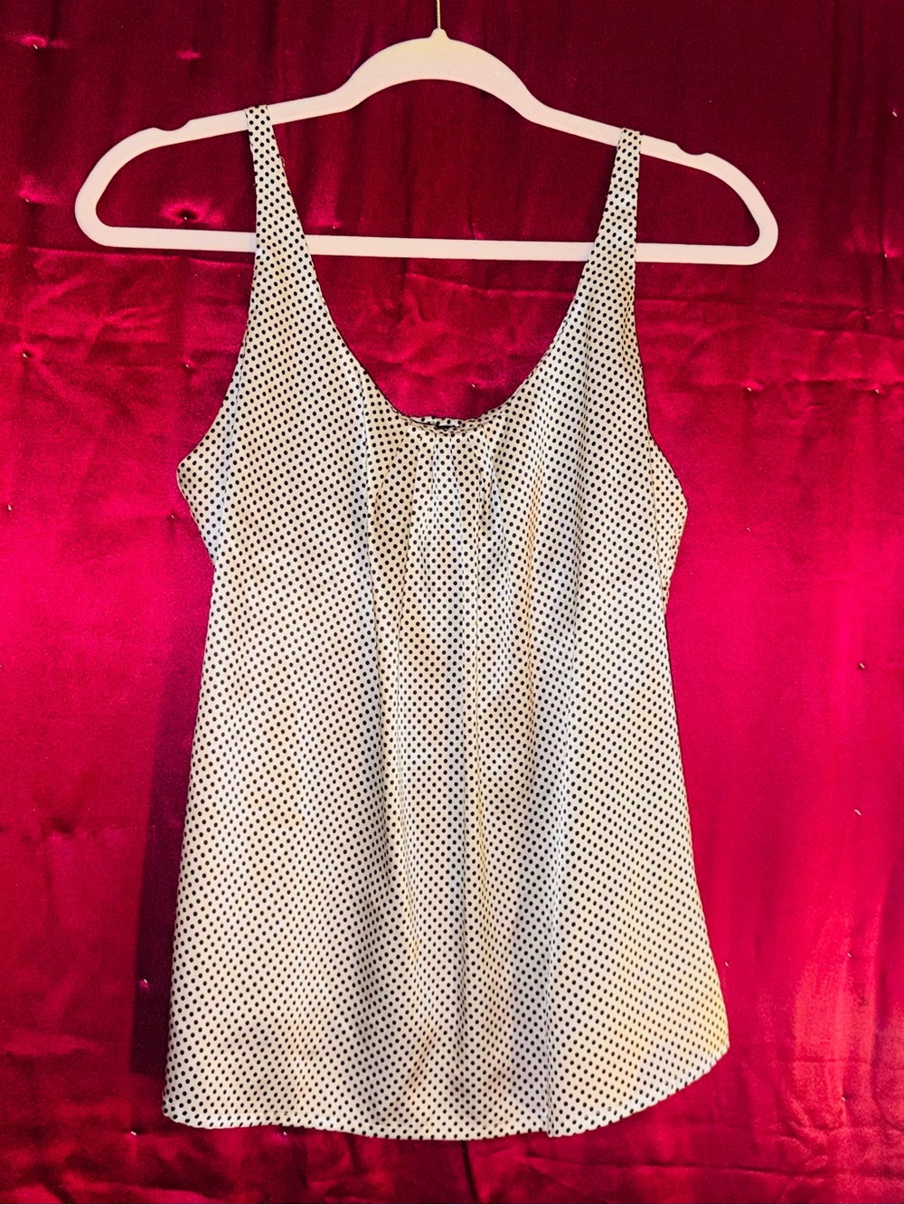 👑 Size XSmall New York & Company White and Black Polka Dot Camisole